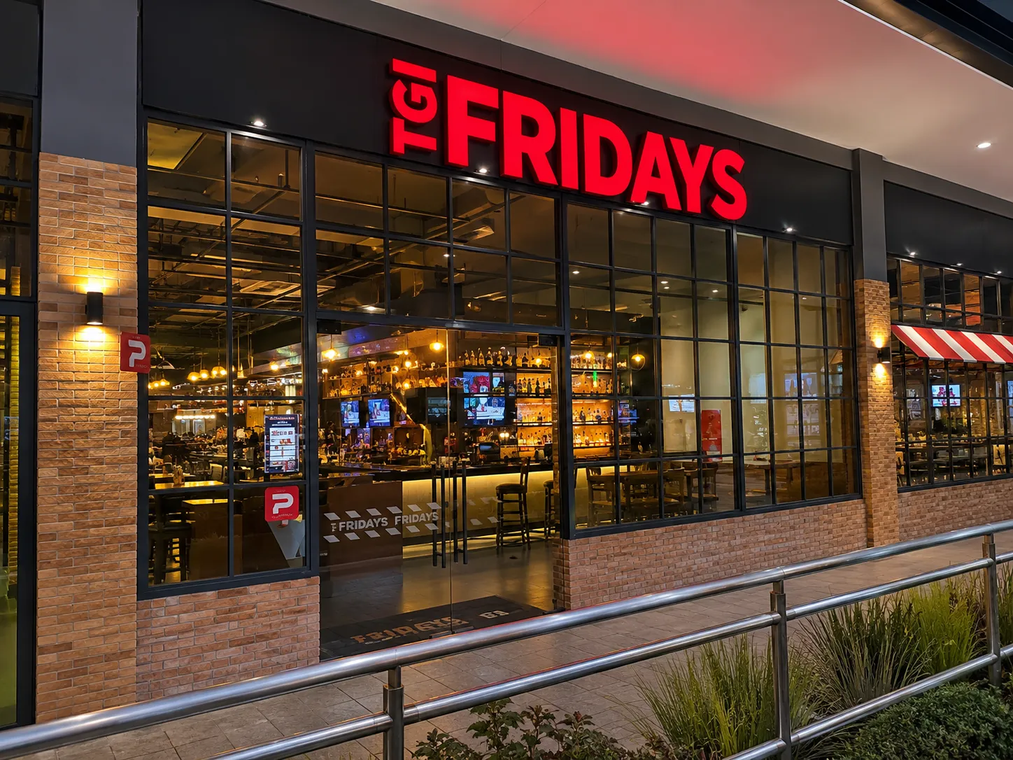 TGI Fridays — Shopping Paris em Ciudad del Este