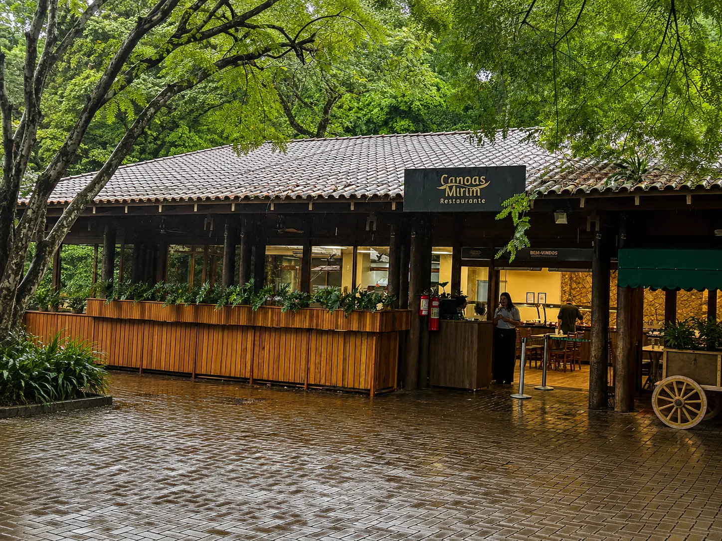Restaurante Canoas Mirim em Foz do Iguaçu